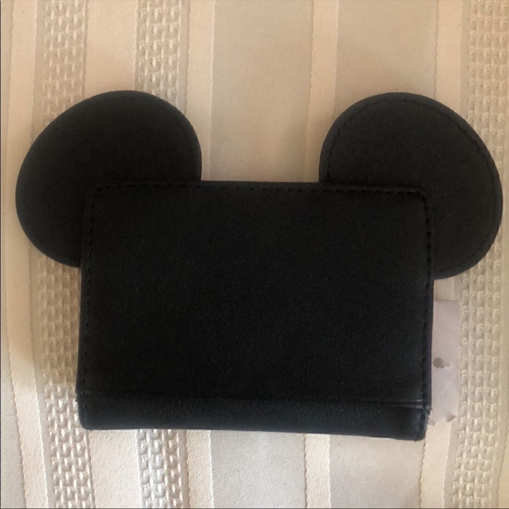 Disney Mickey Mouse Cardholder​​​​​​​​​​​​​​​​​ - Picture 2 of 3